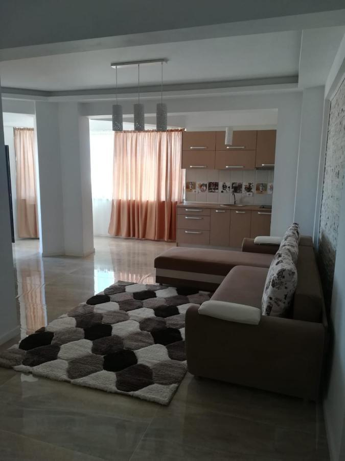Unique Residence Apartament Нэводари Экстерьер фото