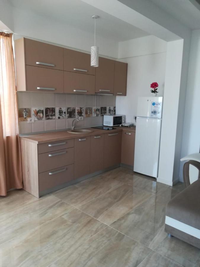 Unique Residence Apartament Нэводари Экстерьер фото