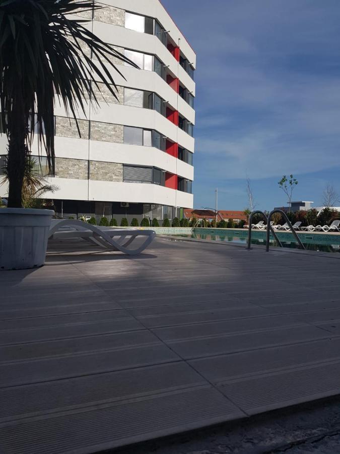 Unique Residence Apartament Нэводари Экстерьер фото